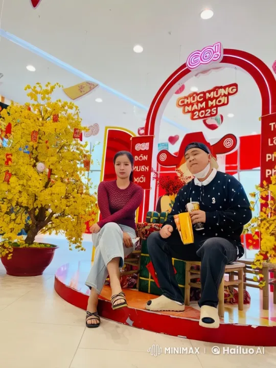 Tet Celebration: Martial Arts Performance on Festive Platform – AI Generated Video | Hailuo AI
