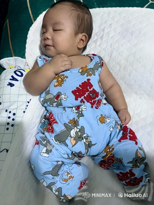 Baby in Tom and Jerry Outfit Performs Playful Kungfu in Live2D – AI Generated Video | Hailuo AI