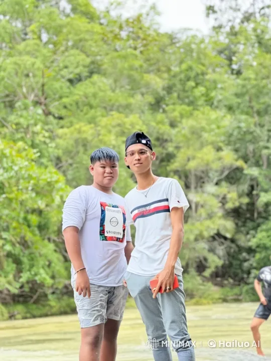 Live2D Animated Kung Fu Duel on a Riverbank – AI Generated Video | Hailuo AI