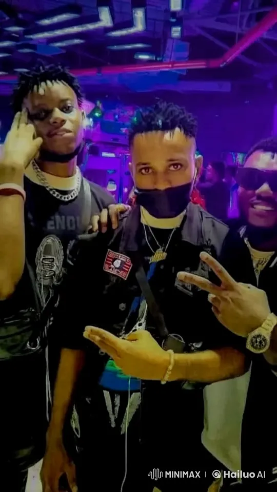 Kungfu Fighters Alive in Dynamic Nightclub Setting – AI Generated Video | Hailuo AI