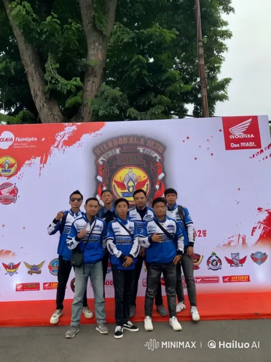 Live2D Video: Group Kung Fu Performance with Emblematic Banner – AI Generated Video | Hailuo AI
