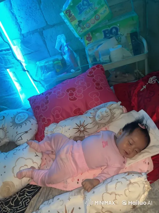Baby in Pink Pajamas Performing Playful Dance – AI Generated Video | Hailuo AI