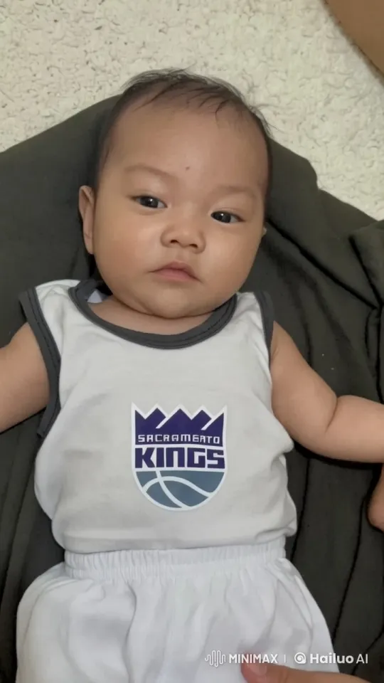 Baby Dances Cheerfully in Live2D Animation – AI Generated Video | Hailuo AI