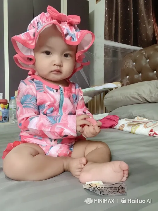 Baby in Flamingo Suit Shows Off Martial Arts Skills – AI Generated Video | Hailuo AI