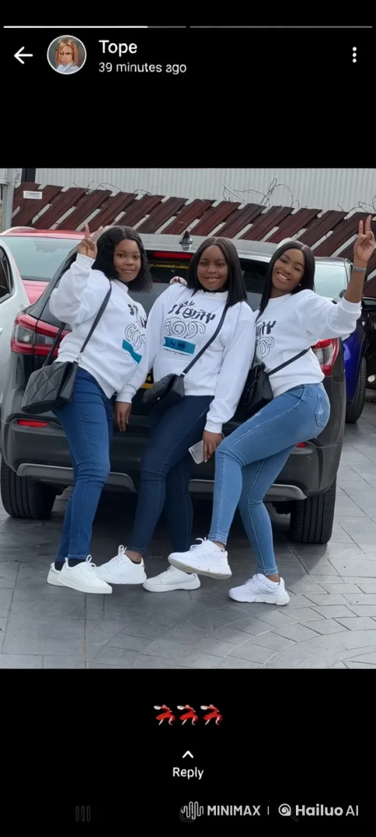 Three Women in Playful Kung Fu Poses with Live2D Animation – AI Generated Video | Hailuo AI