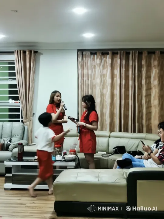Family Living Room with Boy Performing Kungfu – AI Generated Video | Hailuo AI