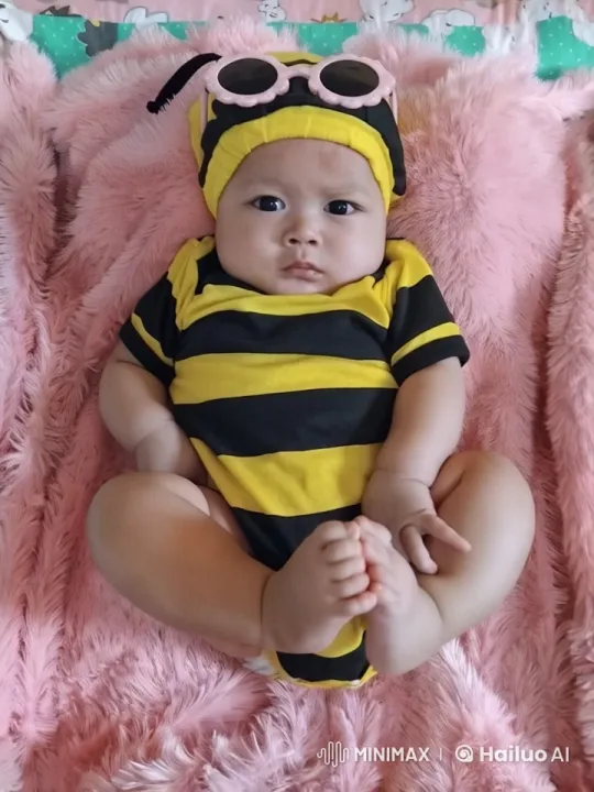 Baby in Bee Costume Shows Off Adorable Kungfu Moves – AI Generated Video | Hailuo AI