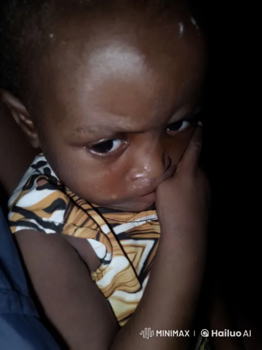 Live2D Animated Scene: Child Held Amidst AK-47 Firefight – AI Generated Video | Hailuo AI