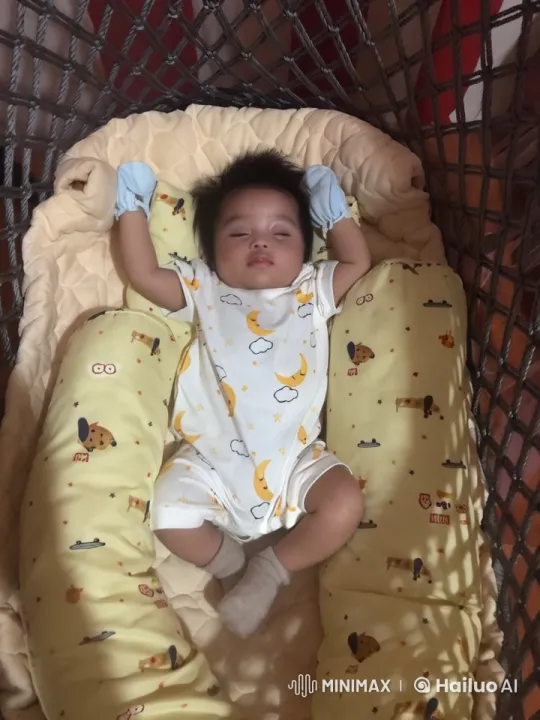 Baby's Joyful Animated Dance in Cozy Hammock – AI Generated Video | Hailuo AI
