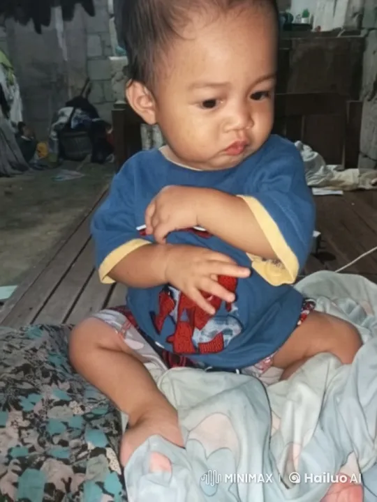 Child Performs Kung Fu in Spiderman Shirt on Blanket – AI Generated Video | Hailuo AI