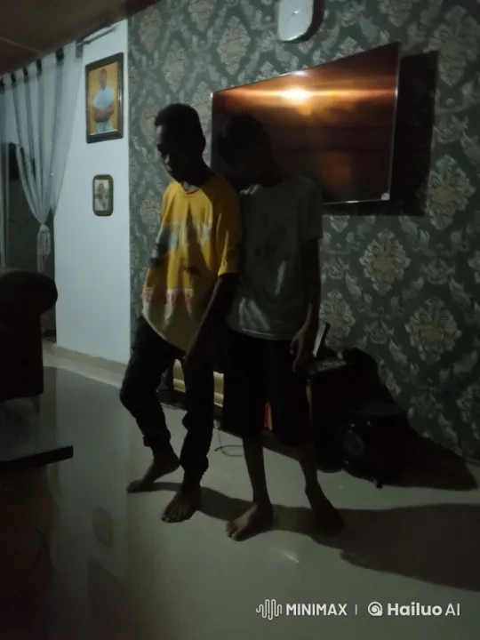 Dynamic Kung Fu Battle in Live2D-Rendered Living Room – AI Generated Video | Hailuo AI