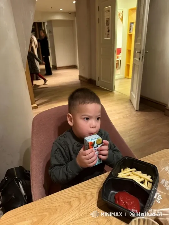 Boy Greets Grandmother with Smile and Wave in Cozy Dining Room – AI Generated Video | Hailuo AI