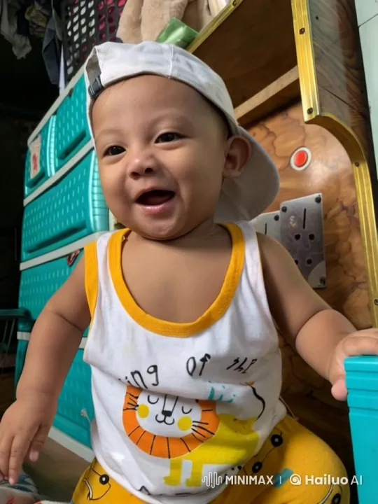 Child's Energetic Dance in Cozy Household Setting – AI Generated Video | Hailuo AI