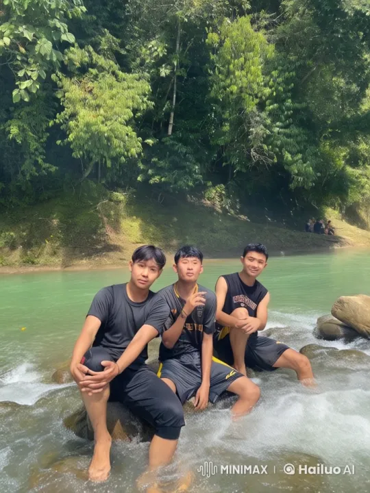 Kung Fu Masters Showcase Skills in Lush River Setting – AI Generated Video | Hailuo AI