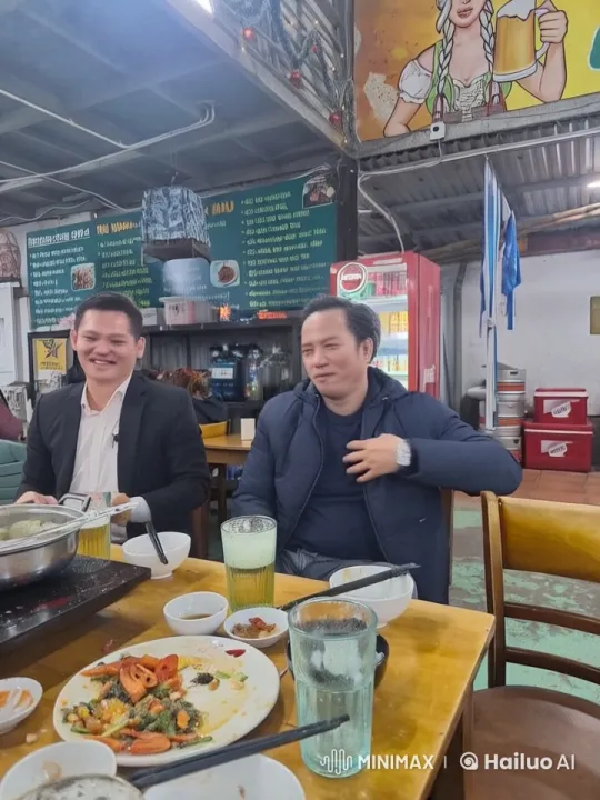 Kung Fu Battle Unfolds in Bustling Live2D Restaurant – AI Generated Video | Hailuo AI