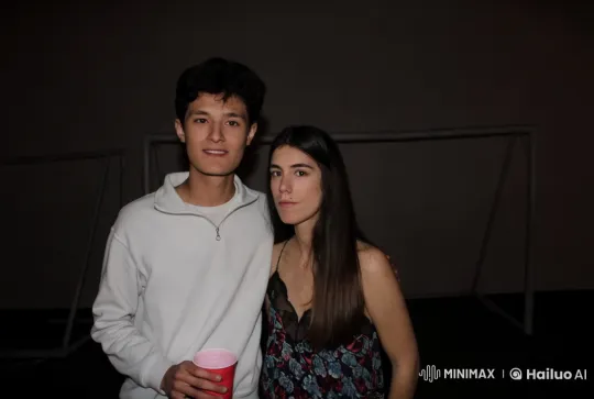 Couple's Intimate Moment in Live2D Animation – AI Generated Video | Hailuo AI