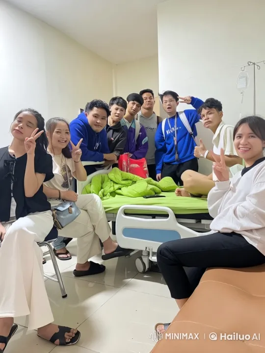 Hospital Room Gunfight Surprise in Live2D Animation – AI Generated Video | Hailuo AI