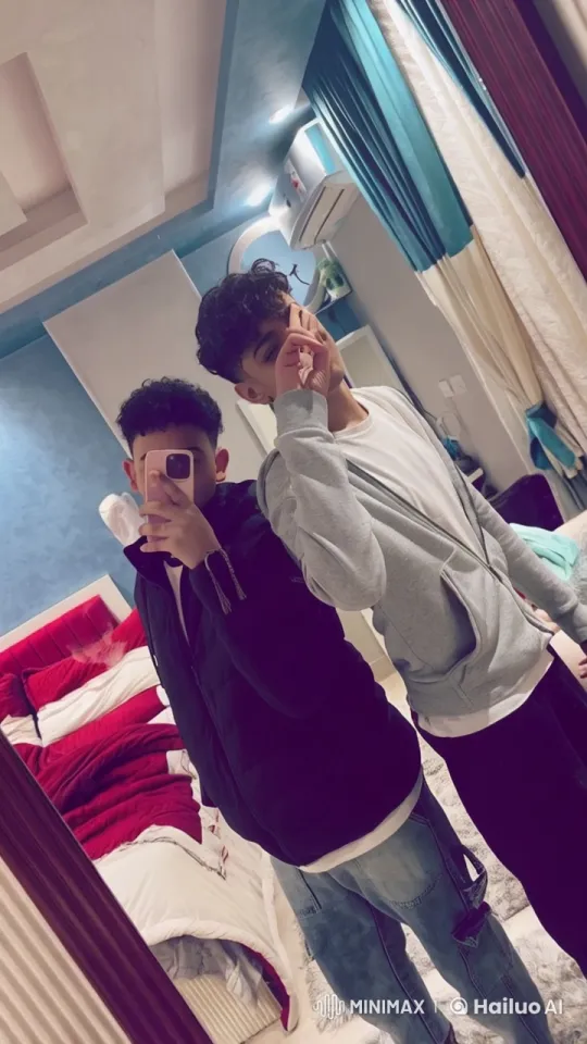 Playful Kung Fu Fight in Cozy Bedroom – AI Generated Video | Hailuo AI