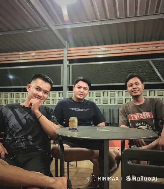 Nighttime Friendship Scene in Live2D Chinese Kungfu Style – AI Generated Video | Hailuo AI