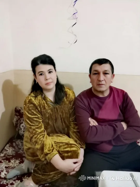 Couple Shares Intimate Moment in Cozy Room and Garden – AI Generated Video | Hailuo AI