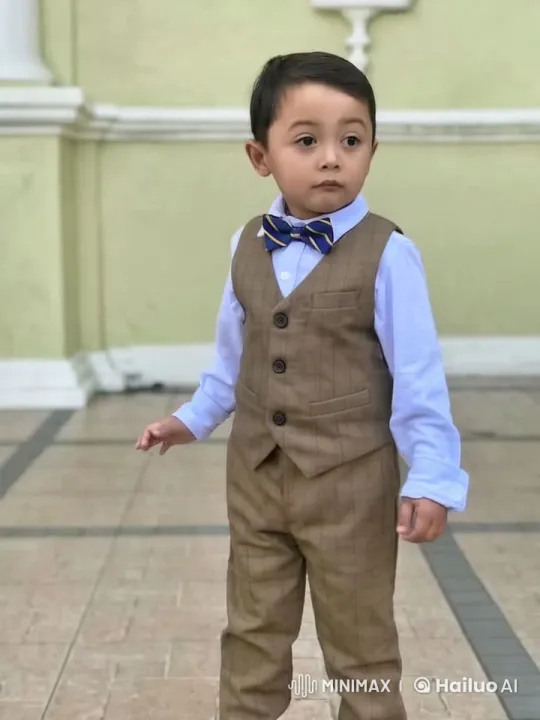 Boy in Brown Vest Performs Energetic Kungfu – AI Generated Video | Hailuo AI