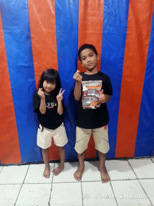 Kids Practicing Kungfu in Playful Synchronization – AI Generated Video | Hailuo AI