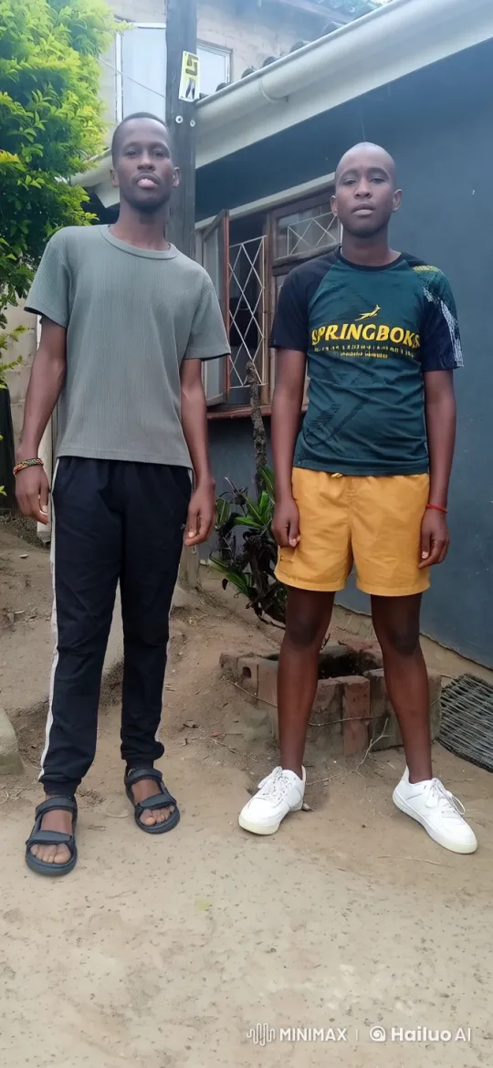Young Men Practicing Kung Fu in Suburban Setting – AI Generated Video | Hailuo AI