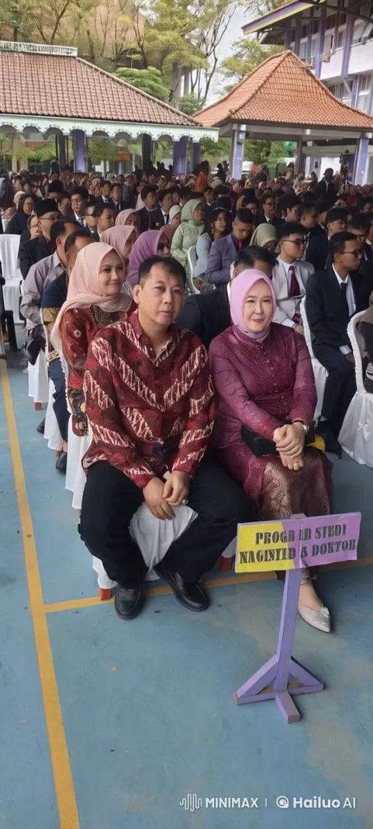 Live2D Animated Academic Ceremony with Traditional Attire – AI Generated Video | Hailuo AI