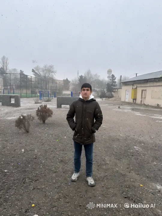 Young Person Meets Buzz Lightyear in Snowy Playground – AI Generated Video | Hailuo AI