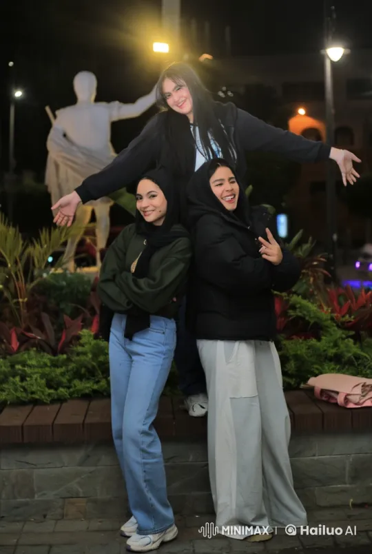 Nighttime Park Kungfu Showdown in Live2D Animation – AI Generated Video | Hailuo AI