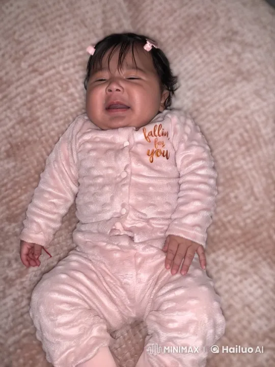 Baby in Pink Onesie: Cozy Live2D Animation – AI Generated Video | Hailuo AI