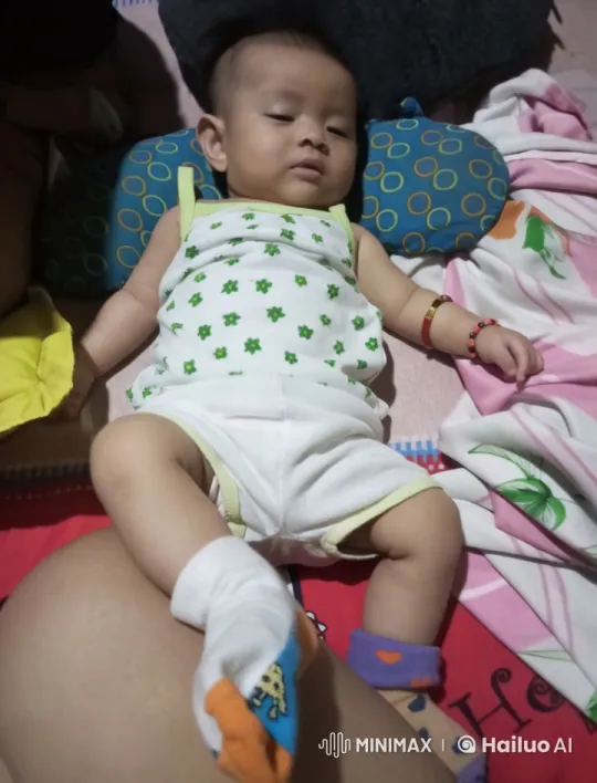 Baby's Playful Exploration in Colorful Surroundings – AI Generated Video | Hailuo AI