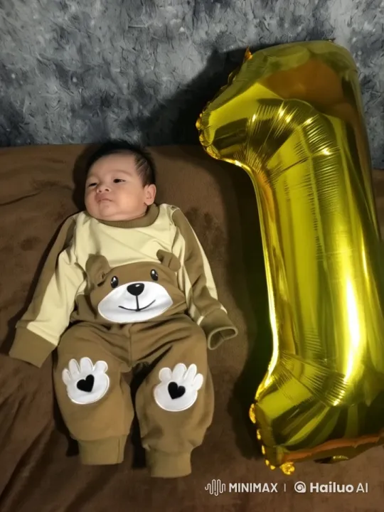 Baby's Joyful Kung Fu Dance with Balloon Background – AI Generated Video | Hailuo AI