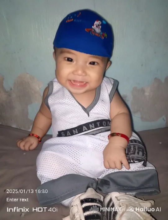 Baby Enacts Dance and Kung Fu Moves in Live2D Animation – AI Generated Video | Hailuo AI