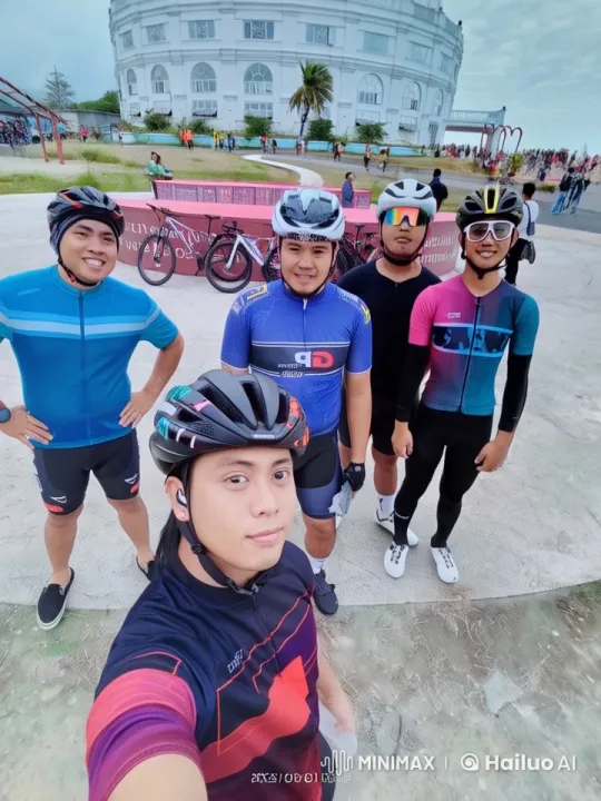 Cyclists Display Kung Fu Skills in Front of Elegant Building – AI Generated Video | Hailuo AI