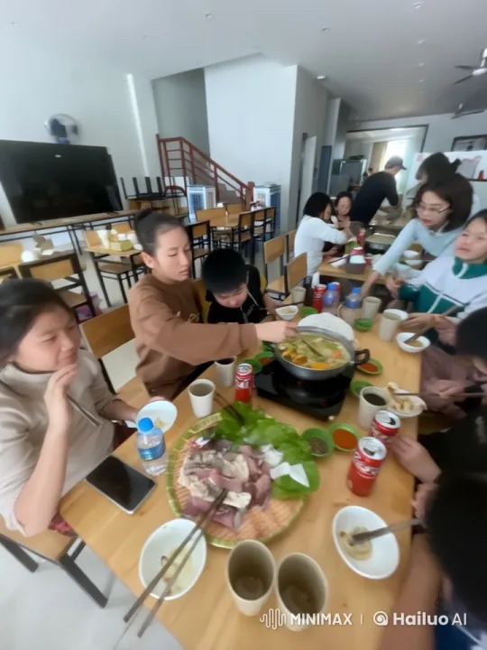 Live2D Video: Hot Pot Gathering Turned Kungfu Showdown – AI Generated Video | Hailuo AI
