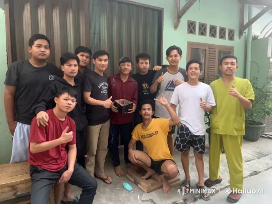 Live2D Video: Friends Display Martial Arts Skills – AI Generated Video | Hailuo AI