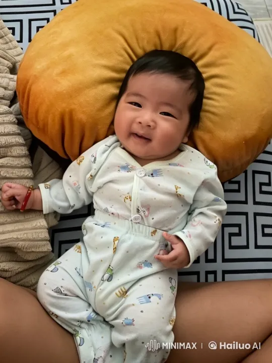 Baby's Joyful Kung Fu Dance in Live2D Animation – AI Generated Video | Hailuo AI