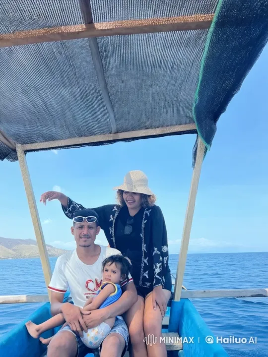 Family Enjoying Serenity in a Canopied Boat – AI Generated Video | Hailuo AI