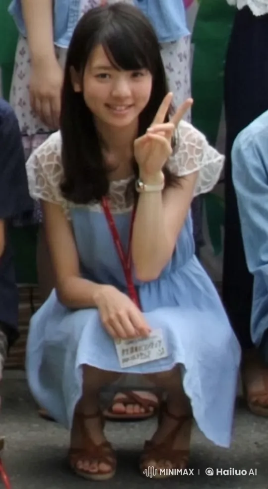 Young Woman Showcases Peace Sign in Casual Outfit – AI Generated Video | Hailuo AI
