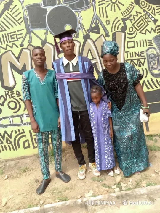Family Celebrates with Dynamic Kung Fu and Live2D Animation – AI Generated Video | Hailuo AI
