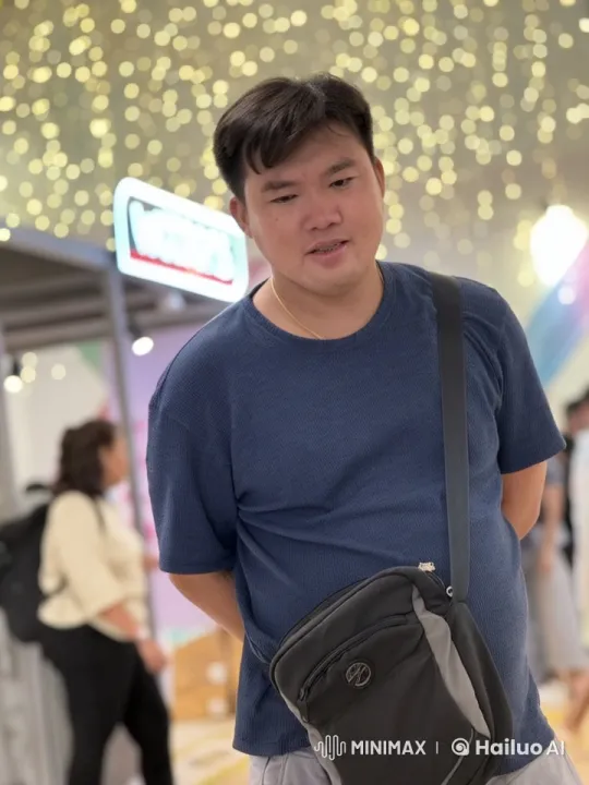Young Man Showcases Kung Fu Skills in Festive Setting – AI Generated Video | Hailuo AI