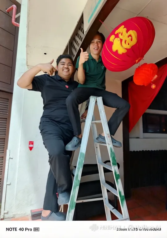 Animated Kung Fu Practice on Ladder with Lantern – AI Generated Video | Hailuo AI