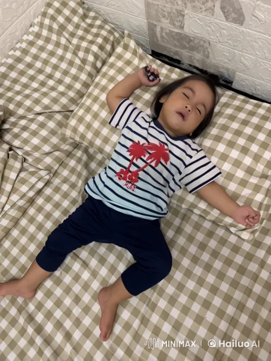 Animated Child Performing Playful Moves in Live2D – AI Generated Video | Hailuo AI