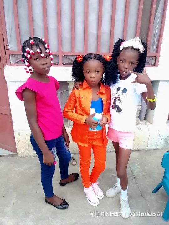 Three Girls Embrace Kung Fu Fun with Animated Energy – AI Generated Video | Hailuo AI