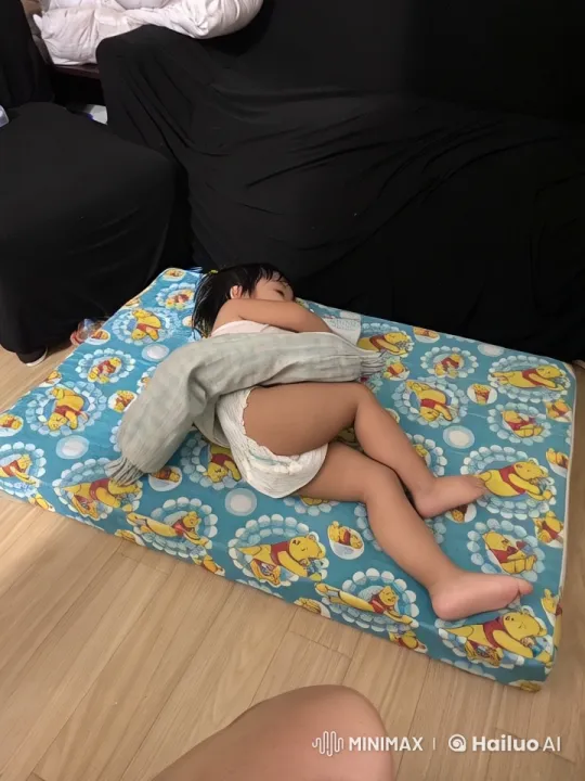 Child Wakes Up and Joyfully Dances in Winnie the Pooh Room – AI Generated Video | Hailuo AI
