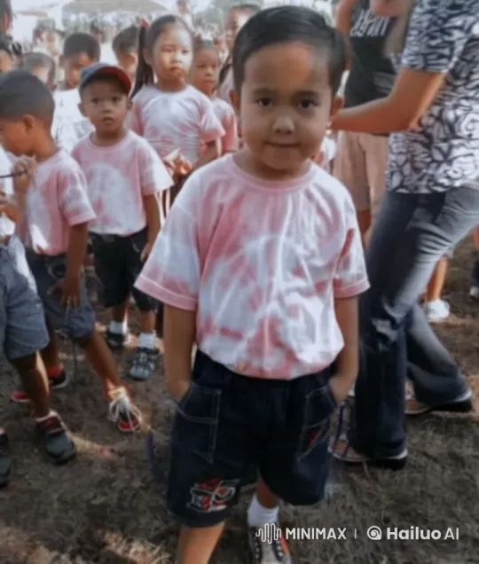 Children Dancing Cheerfully in Outdoor Live2D Animation – AI Generated Video | Hailuo AI