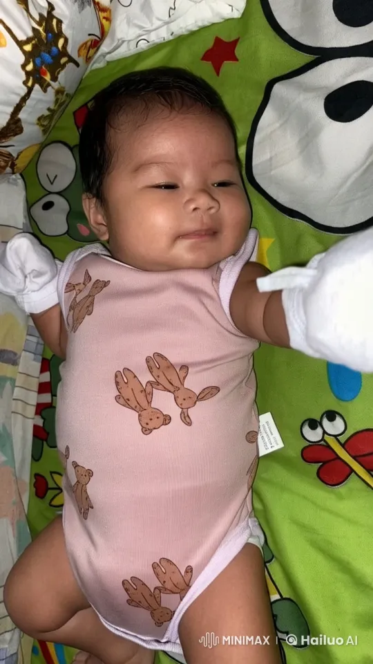 Baby's Joyful Dance and Playful Punches in Live2D Animation – AI Generated Video | Hailuo AI