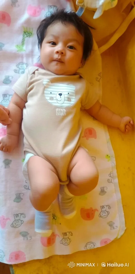 Baby's Playful Dance and Kungfu Moves – AI Generated Video | Hailuo AI