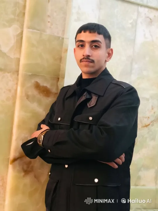 Man in Black Jacket Amidst Calm to Car Accident Transition – AI Generated Video | Hailuo AI